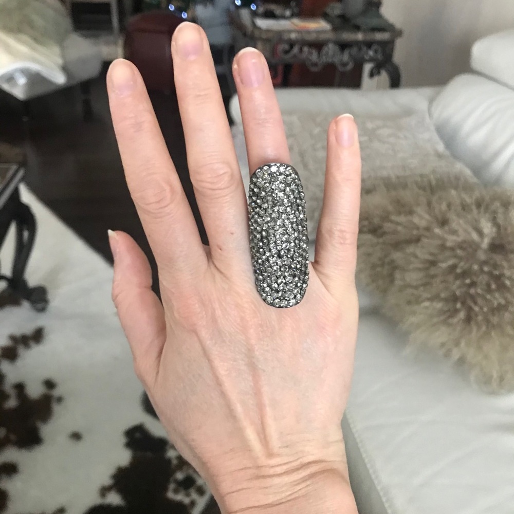 Ring - Picture 4 of 6